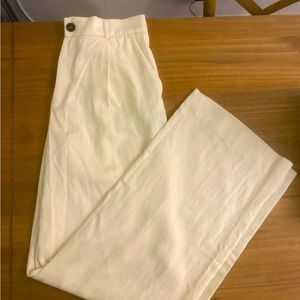 Zara white pleated wide leg trousers NWT